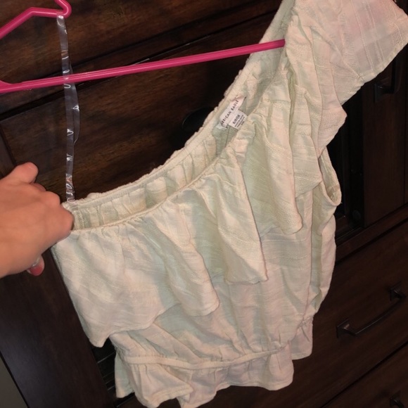 NWT pale green AE blouse - Picture 1 of 2